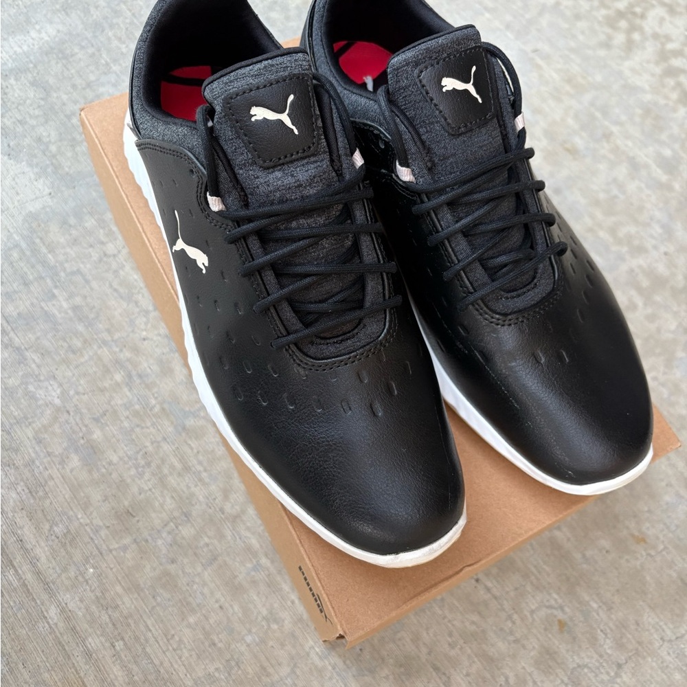 Like New Puma women’s  Black Golf Sneakers